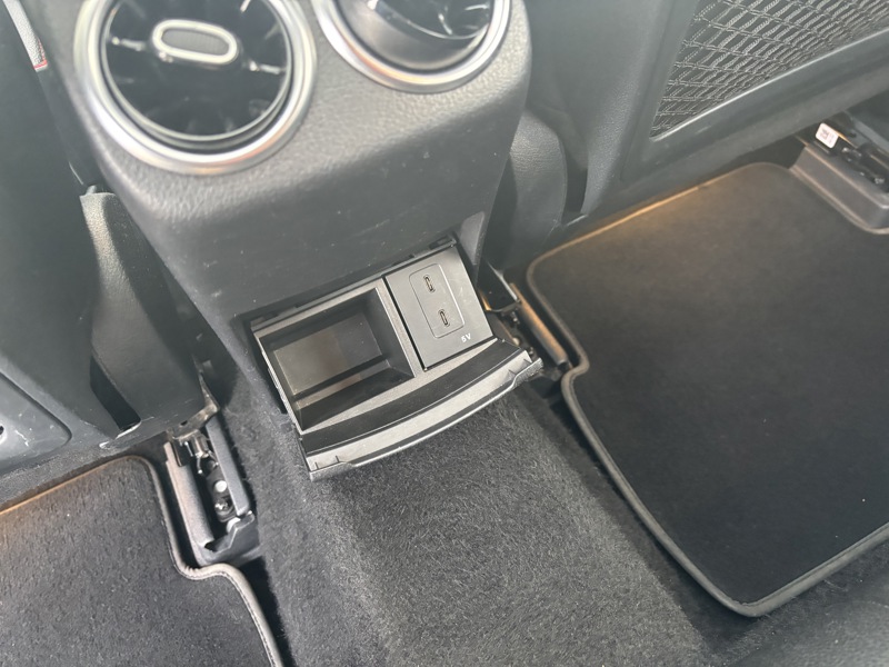 Image Mercedes-Benz CLASSE A 180 d Berline AMG Line  