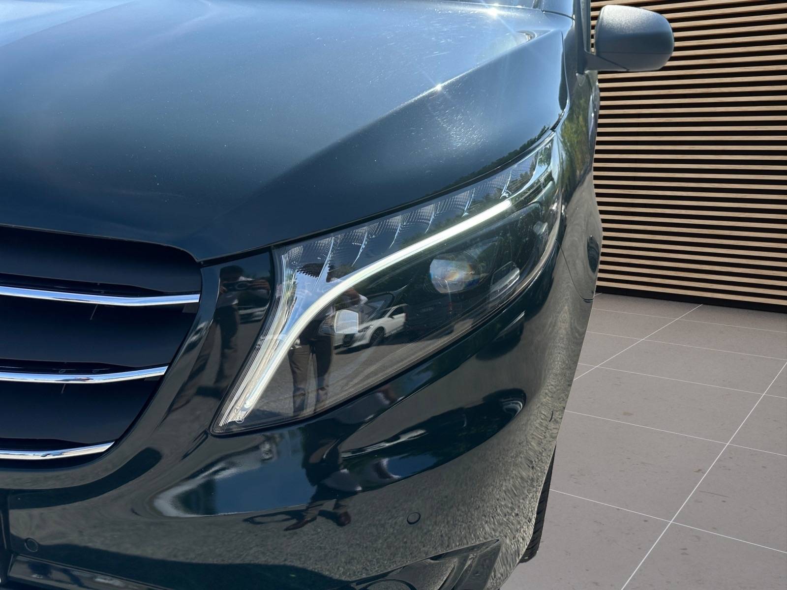 Image Mercedes-Benz VITO 119 CDI 4x4 Fourgon Long  VITO FGN 119 CDI LONG SELECT