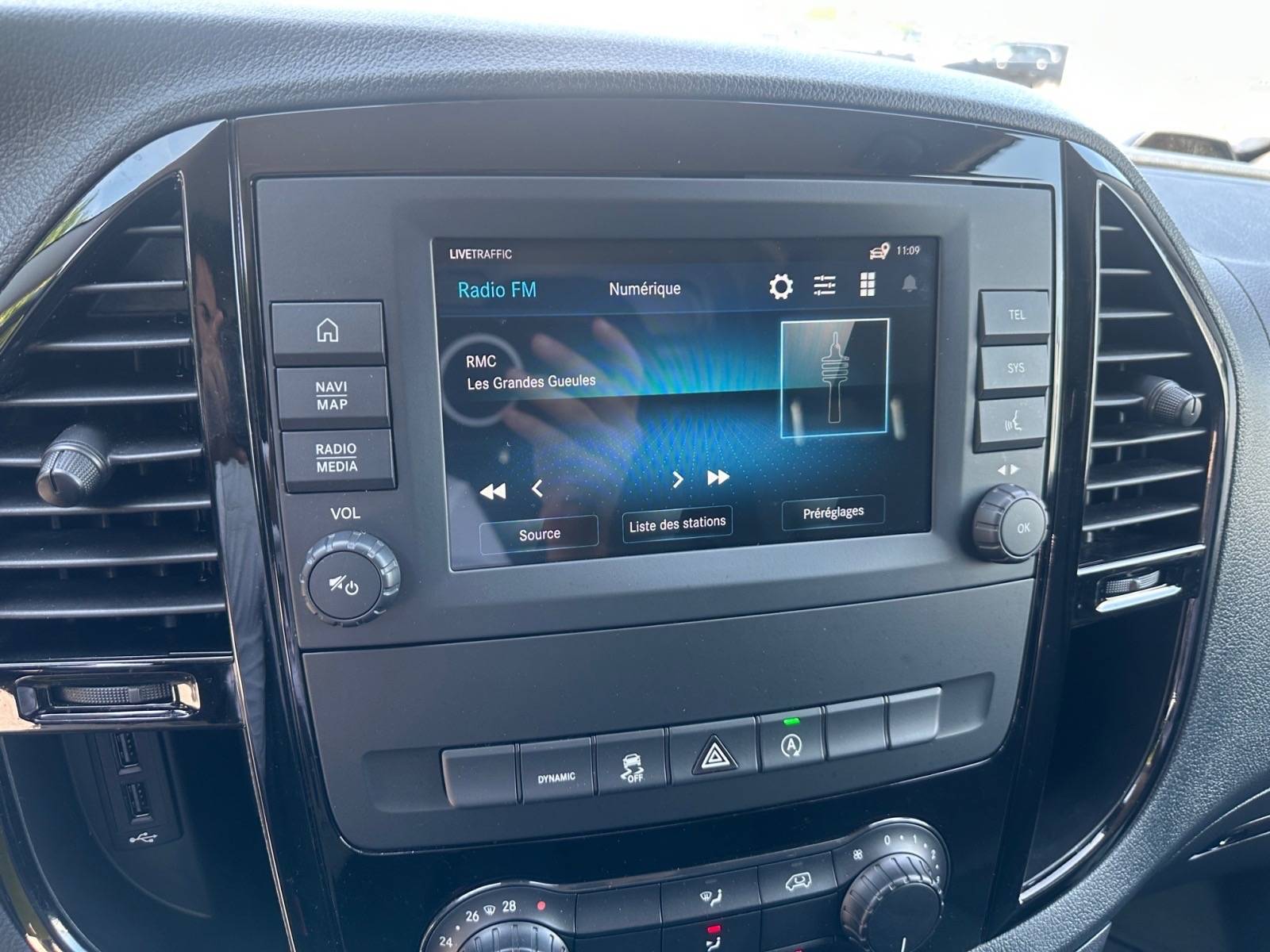 Image Mercedes-Benz VITO 119 CDI 4x4 Fourgon Long  VITO FGN 119 CDI LONG SELECT