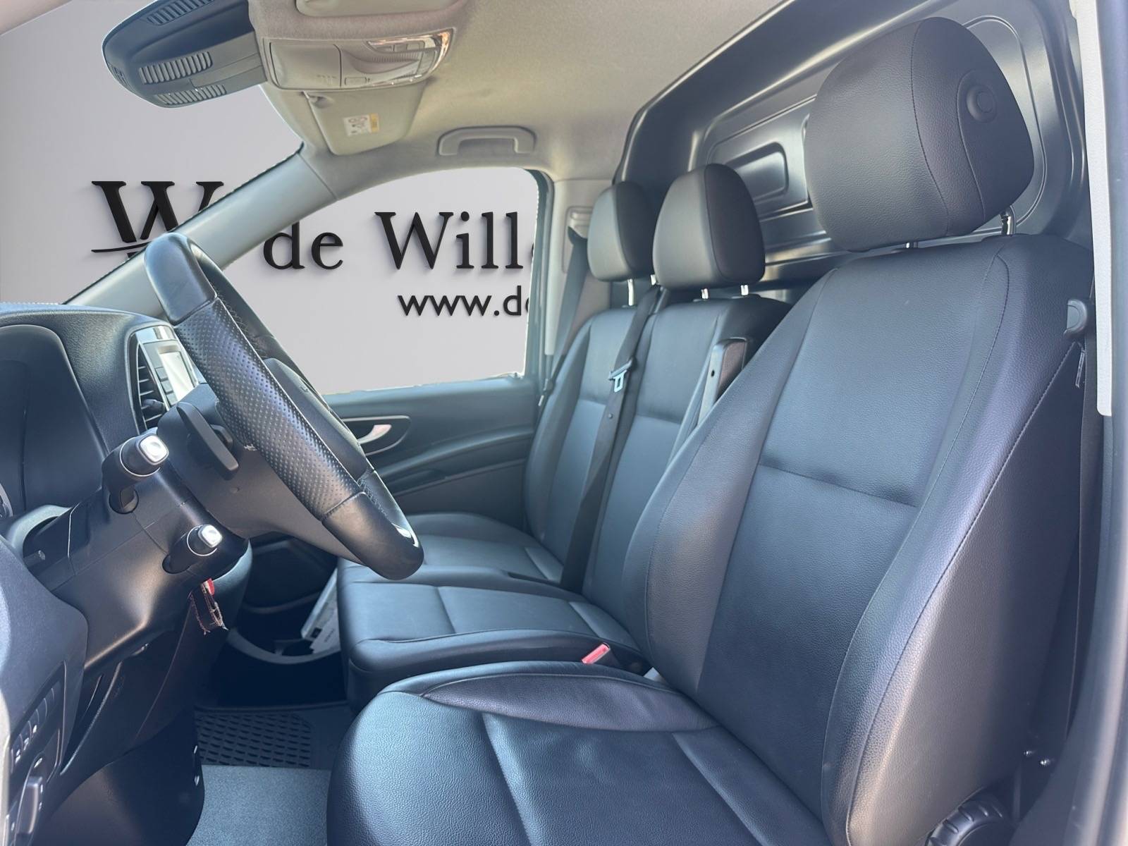 Image Mercedes-Benz VITO 119 CDI 4x4 Fourgon Long  VITO FGN 119 CDI LONG SELECT