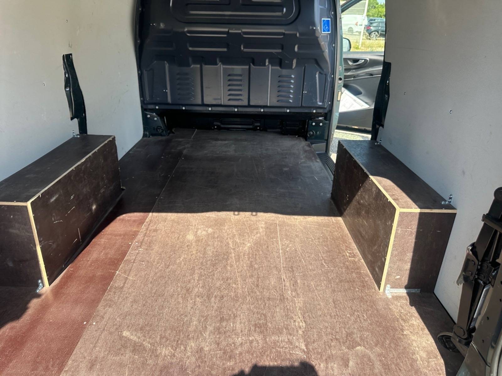 Image Mercedes-Benz VITO 119 CDI 4x4 Fourgon Long  VITO FGN 119 CDI LONG SELECT