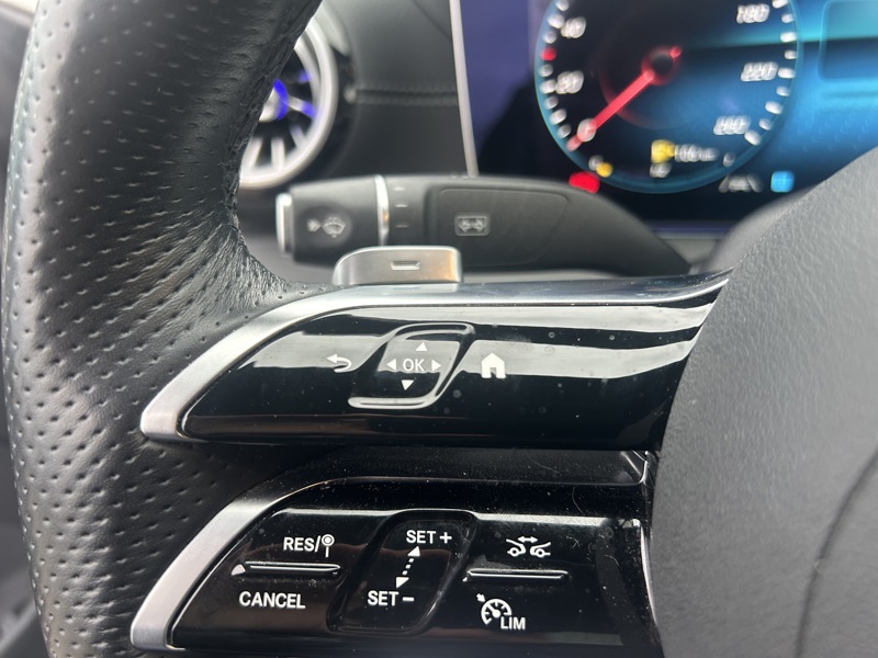 Image Mercedes-Benz CLASSE E COUPÉ Classe E 220 d AMG Line Coupé  