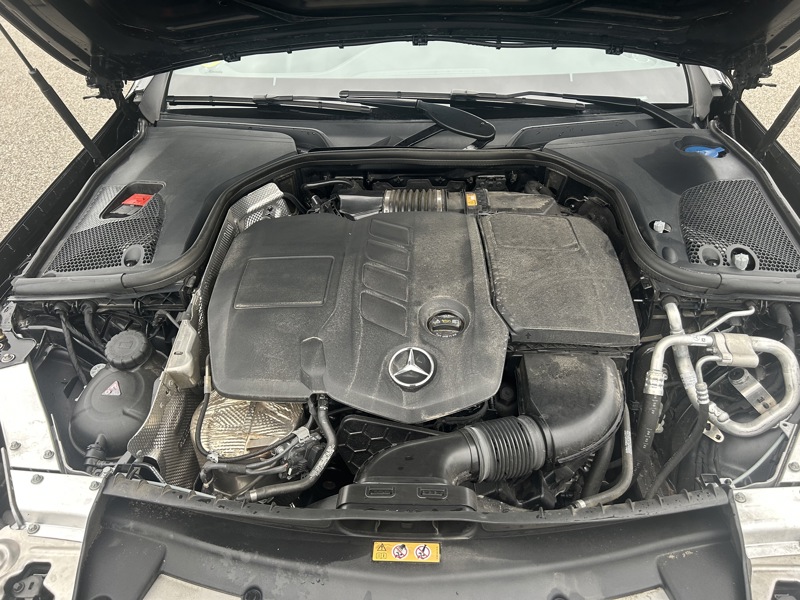 Image Mercedes-Benz CLASSE E COUPÉ Classe E 220 d AMG Line Coupé  