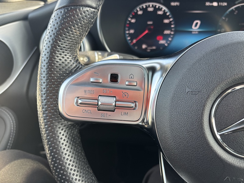 Image Mercedes-Benz GLC SUV GLC 300de 4MATIC SUV AMG Line  