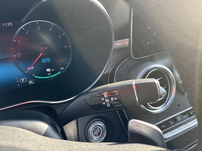 Image Mercedes-Benz GLC SUV GLC 300de 4MATIC SUV AMG Line  