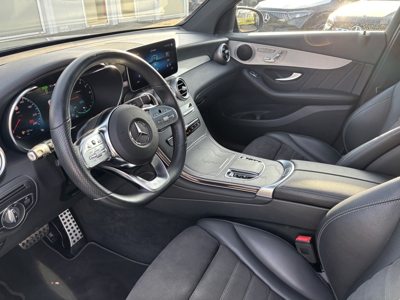 Image Mercedes-Benz GLC SUV GLC 300de 4MATIC SUV AMG Line  