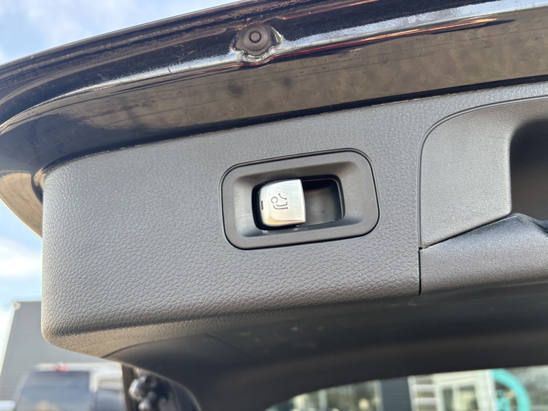 Image Mercedes-Benz GLC SUV GLC 300de 4MATIC SUV AMG Line  