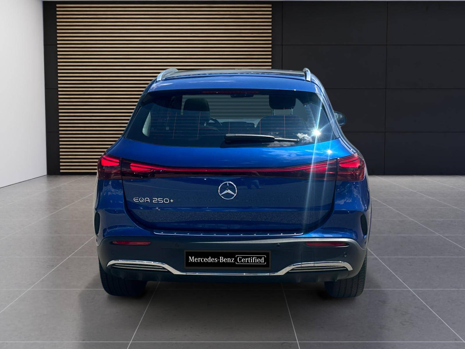 Image Mercedes-Benz EQA 250+ AMG Line  EQA 250+ AMG Line