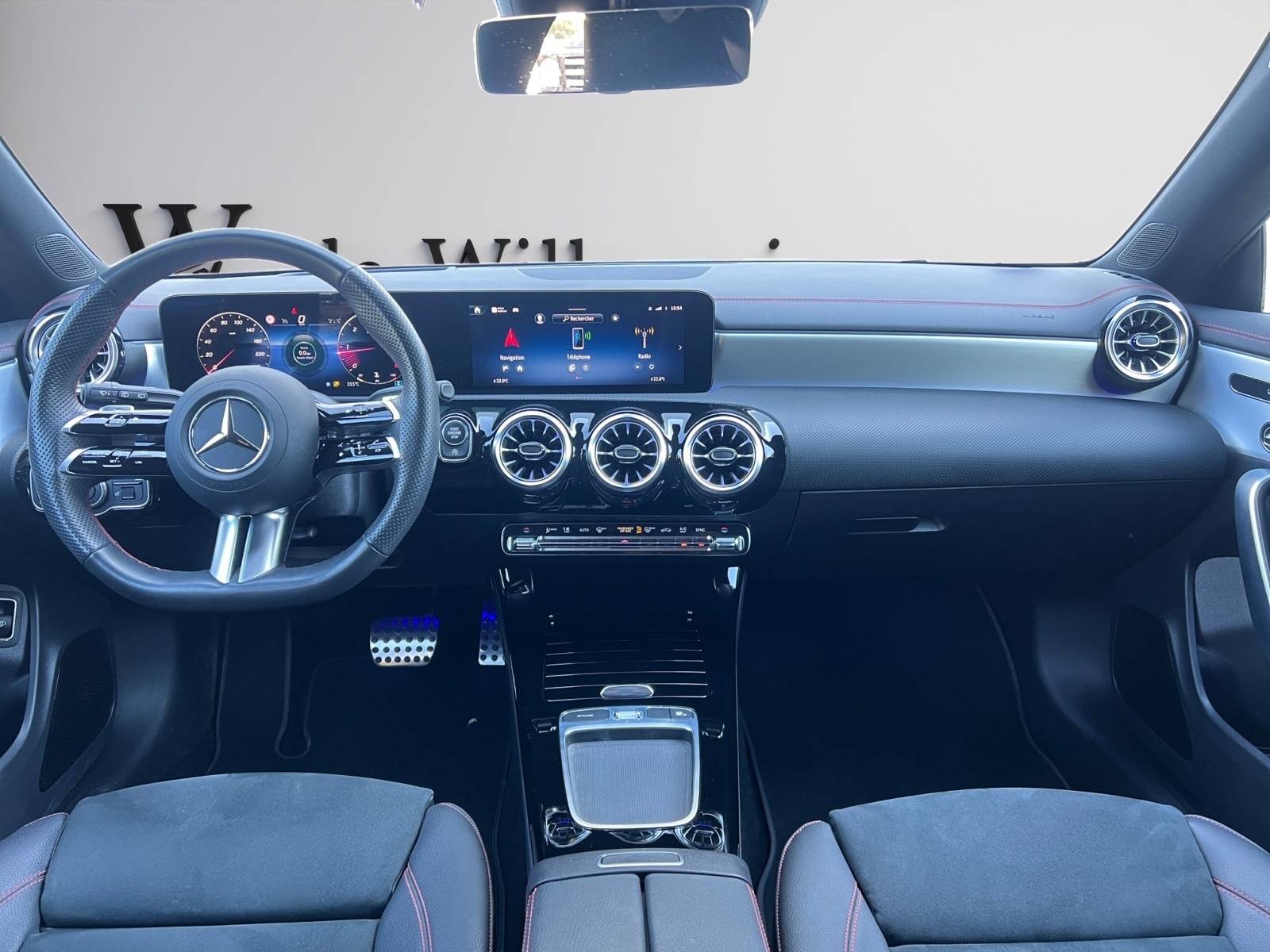 Image Mercedes-Benz CLA SHOOTING BRAKE CLA 200 d Shooting Brake AMG Line  CLA 200D AMG LINE