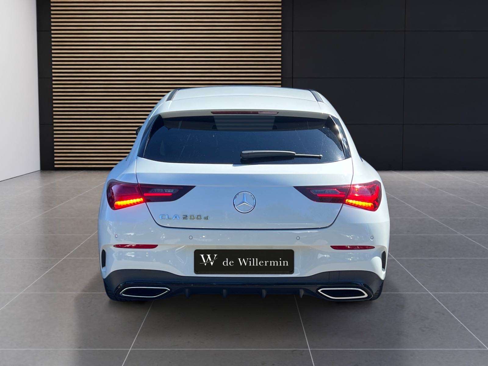 Image Mercedes-Benz CLA SHOOTING BRAKE CLA 200 d Shooting Brake AMG Line  CLA 200D AMG LINE