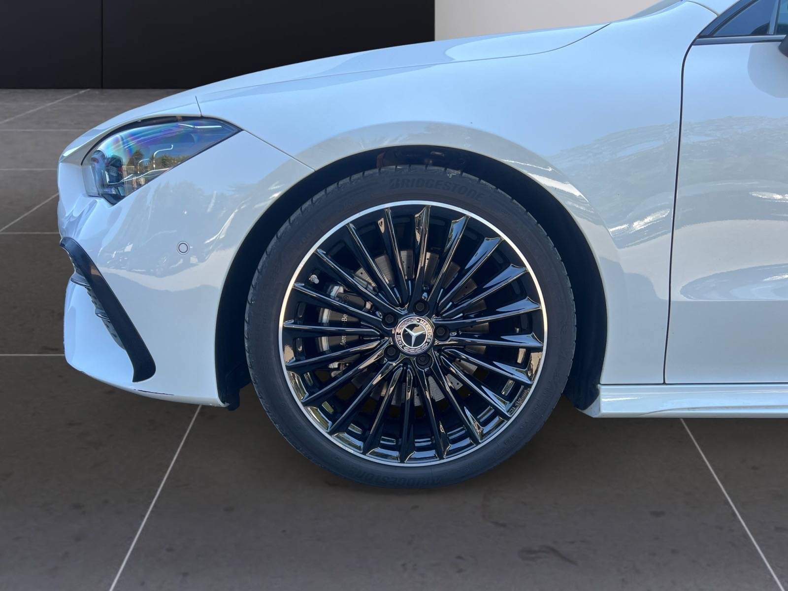 Image Mercedes-Benz CLA SHOOTING BRAKE CLA 200 d Shooting Brake AMG Line  CLA 200D AMG LINE