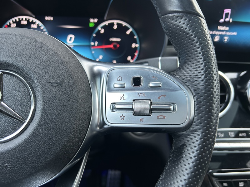 Image Mercedes-Benz GLC SUV GLC 220 d 4MATIC SUV AMG Line  GLC 220D 4MATIC SUV AMG LINE