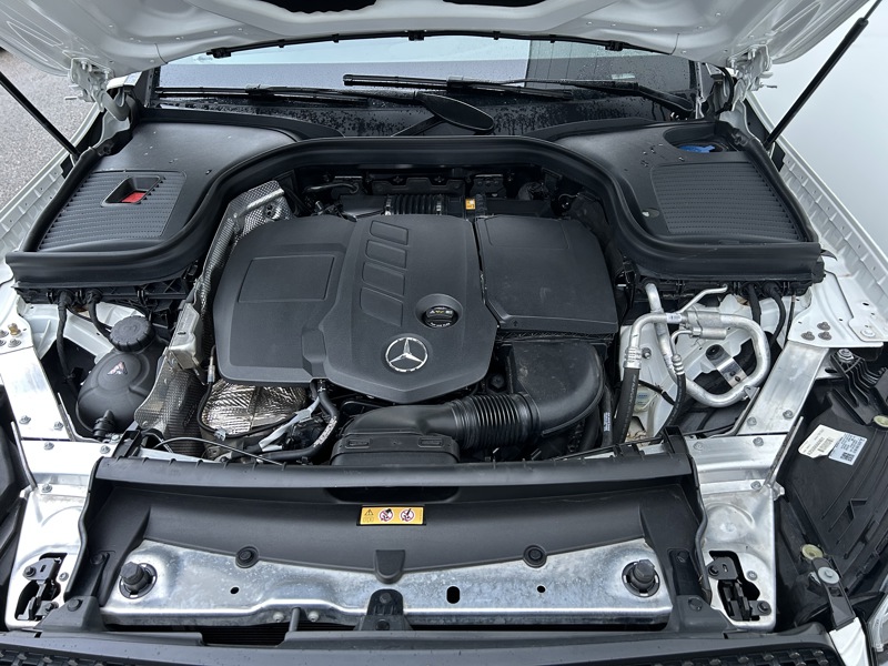 Image Mercedes-Benz GLC SUV GLC 220 d 4MATIC SUV AMG Line  GLC 220D 4MATIC SUV AMG LINE