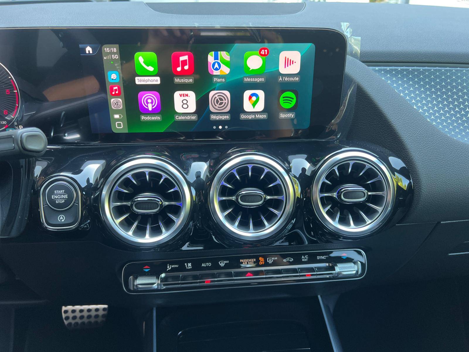 Image Mercedes-Benz GLA 200 d AMG Line  GLA 200 d AMG Line