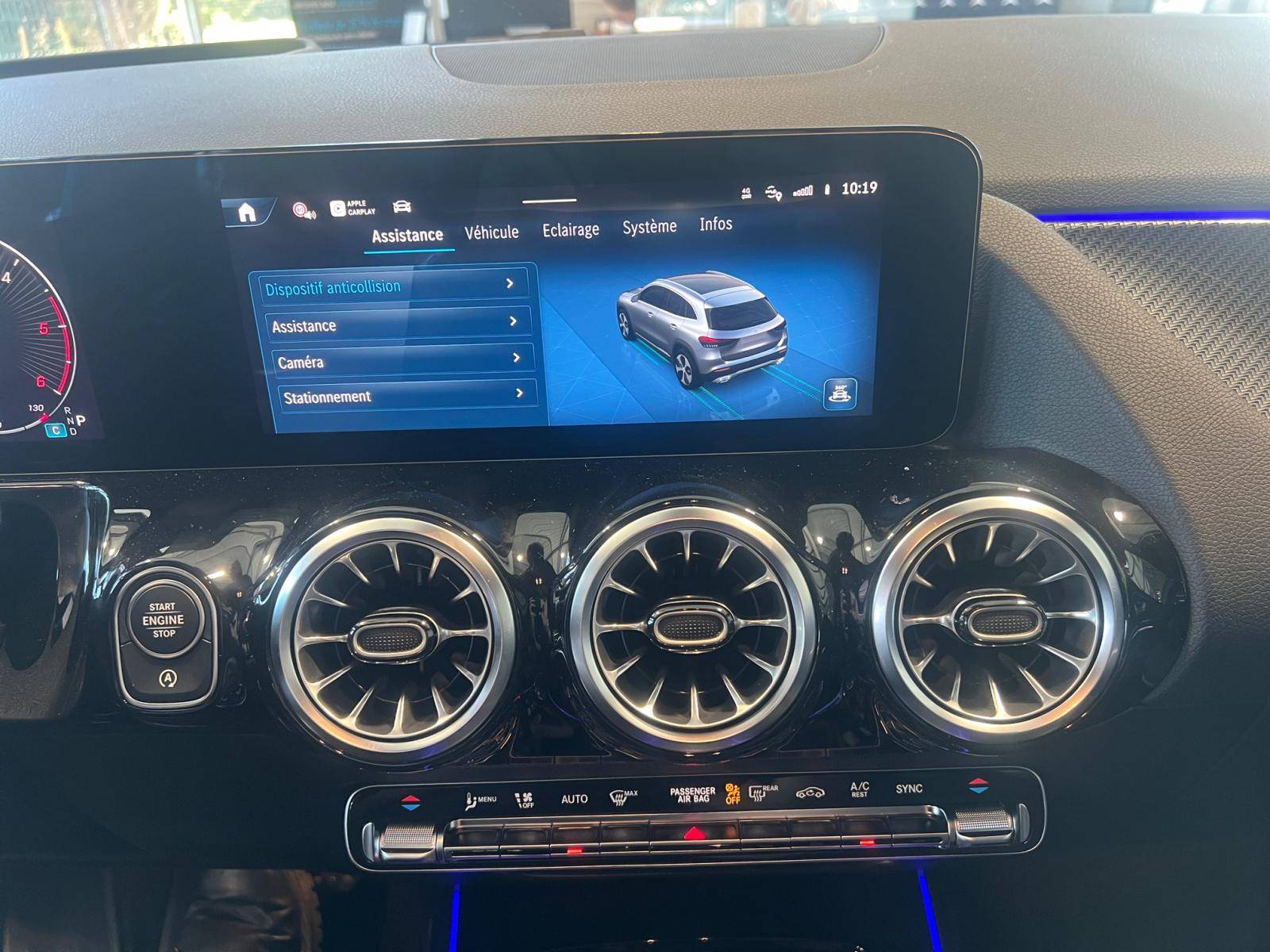 Image Mercedes-Benz GLA 200 d AMG Line  GLA 200 d AMG Line