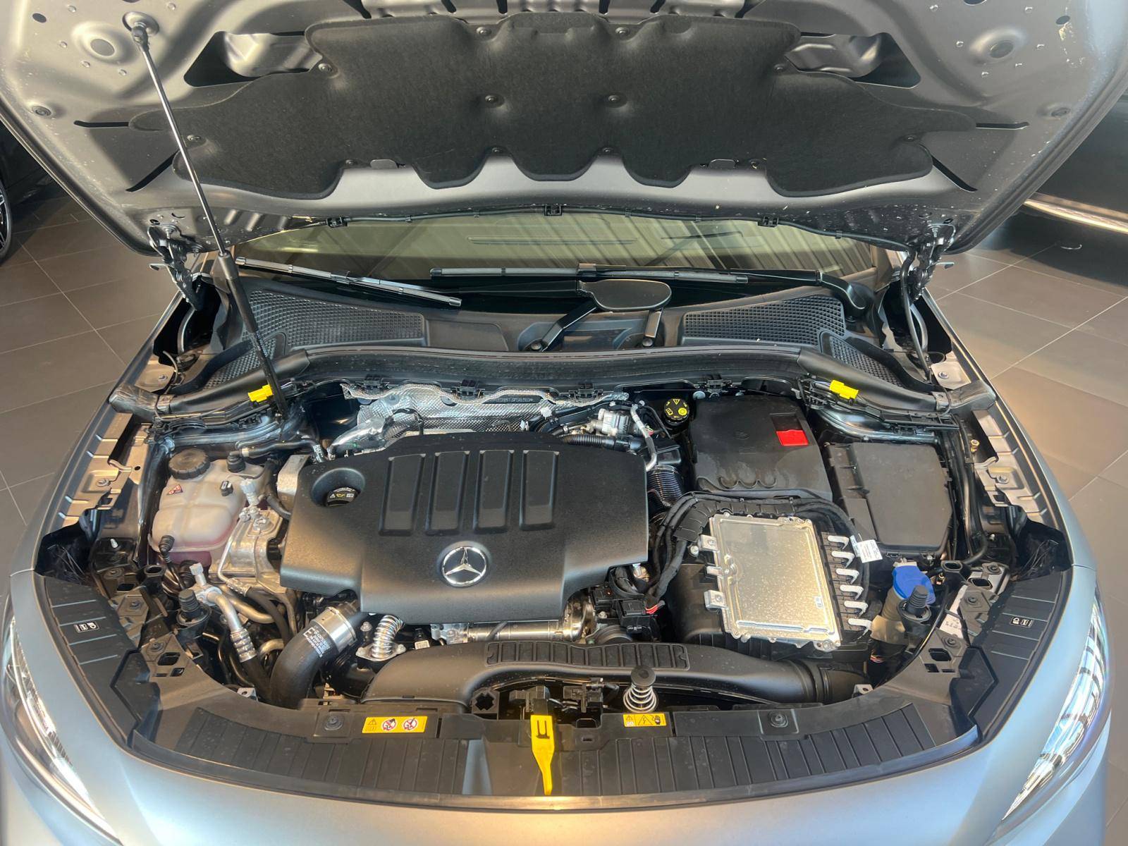 Image Mercedes-Benz GLA 200 d AMG Line  GLA 200 d AMG Line