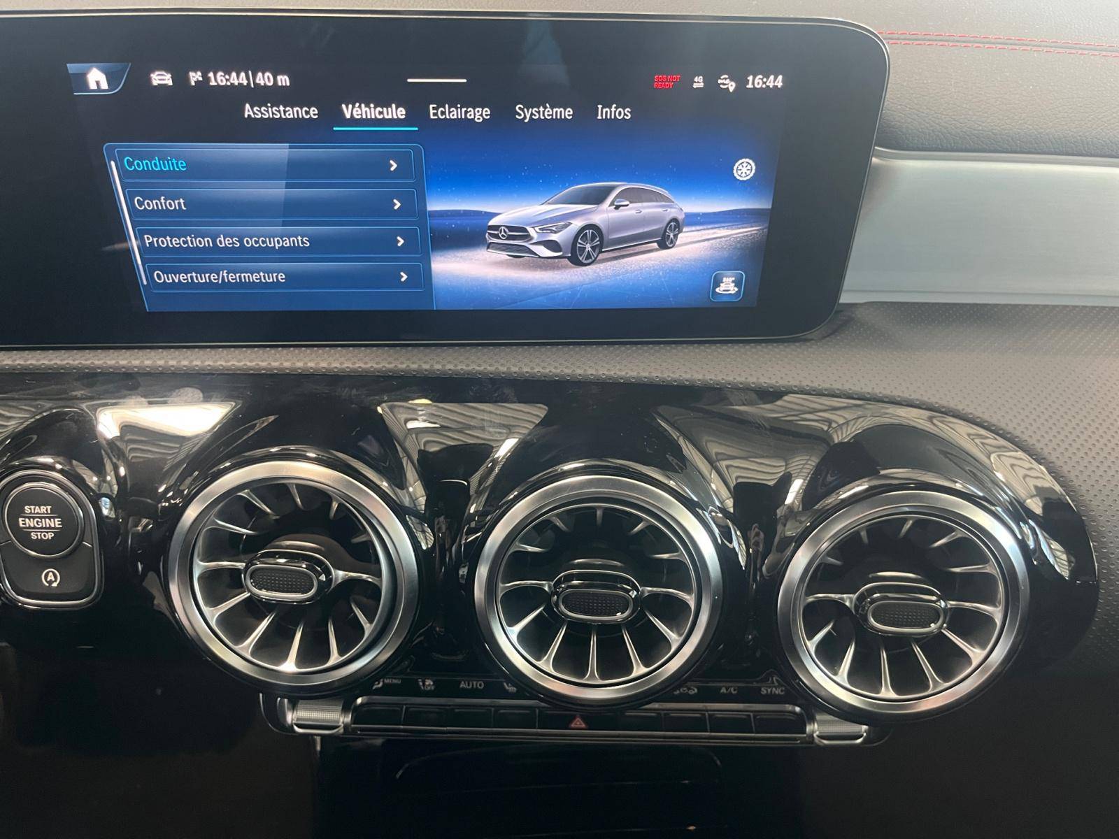 Image Mercedes-Benz CLA SHOOTING BRAKE CLA 200 Shooting Brake AMG Line  CLA 200 Shooting Brake AMG Line