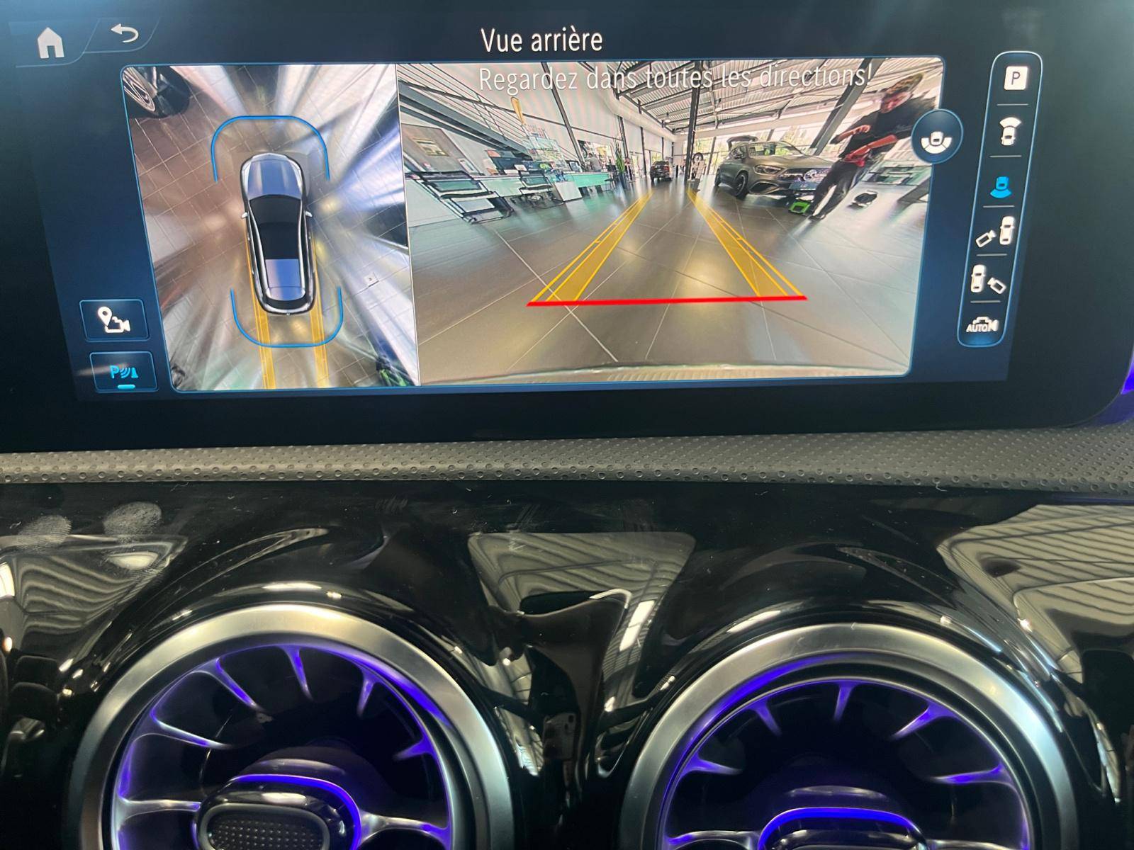 Image Mercedes-Benz CLA SHOOTING BRAKE CLA 200 Shooting Brake AMG Line  CLA 200 Shooting Brake AMG Line