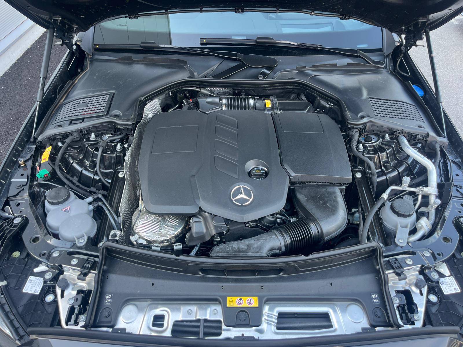 Image Mercedes-Benz CLASSE C BREAK Classe C 300 de Hybrid EQ Break AMG Line  Classe C 300 d e Hybrid EQ Break AMG Line