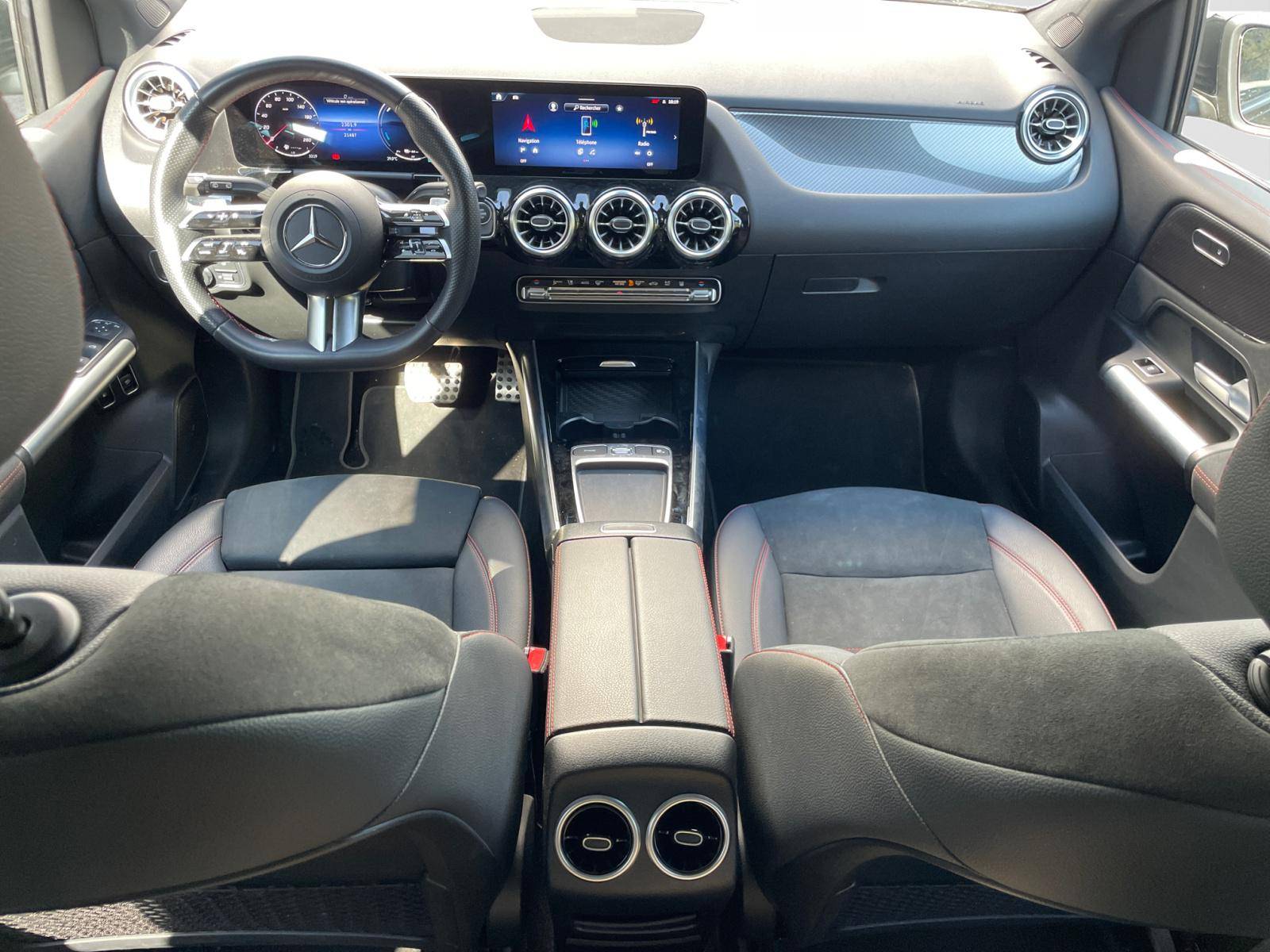 Image Mercedes-Benz CLASSE B 250 e Hybrid EQ AMG Line  Classe B 250 e Hybrid EQ AMG Line