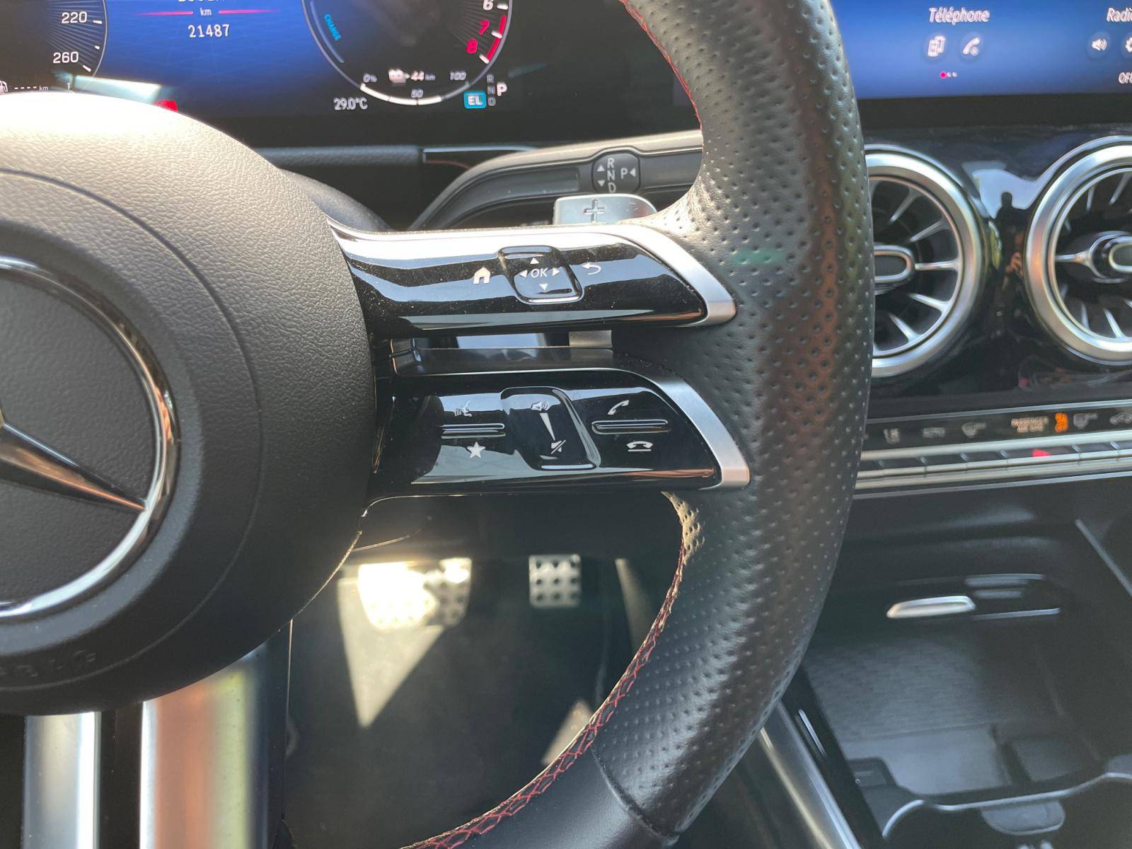 Image Mercedes-Benz CLASSE B 250 e Hybrid EQ AMG Line  Classe B 250 e Hybrid EQ AMG Line