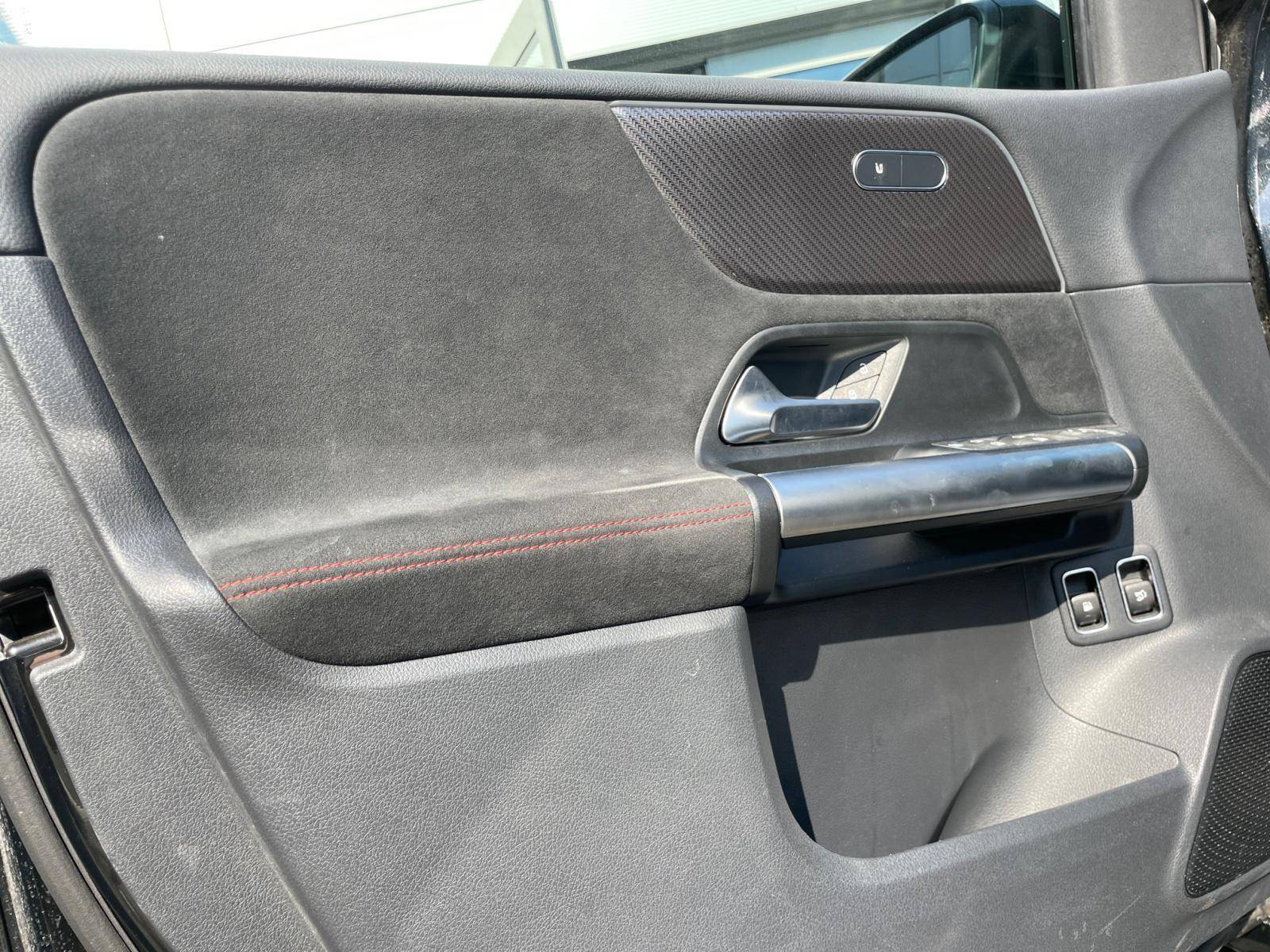 Image Mercedes-Benz CLASSE B 250 e Hybrid EQ AMG Line  Classe B 250 e Hybrid EQ AMG Line