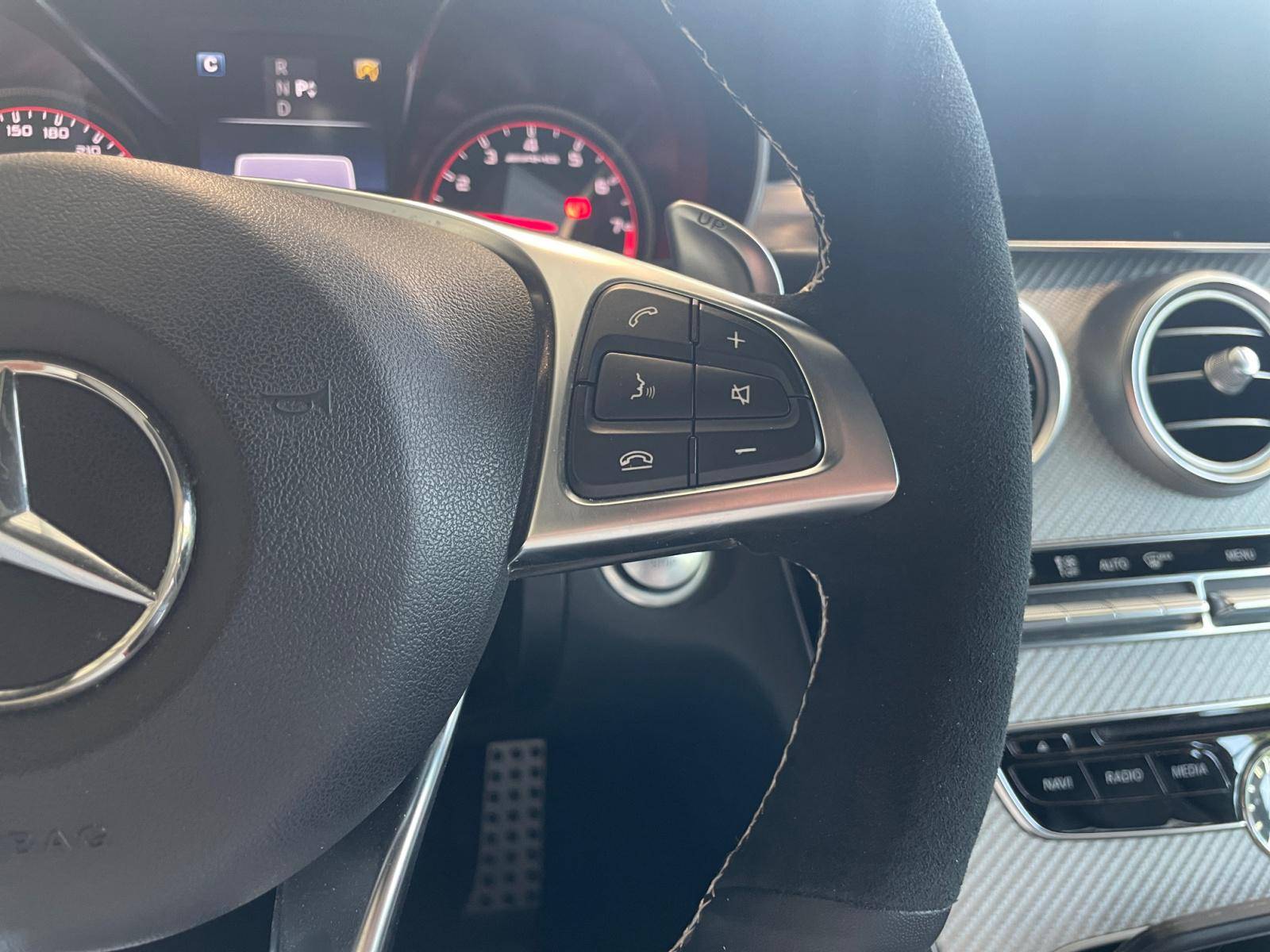 Image Mercedes-Benz CLASSE C COUPÉ AMG C 63 S  Classe C Coupé 63 S Mercedes-AMG SPEEDSHIFT MCT AMG