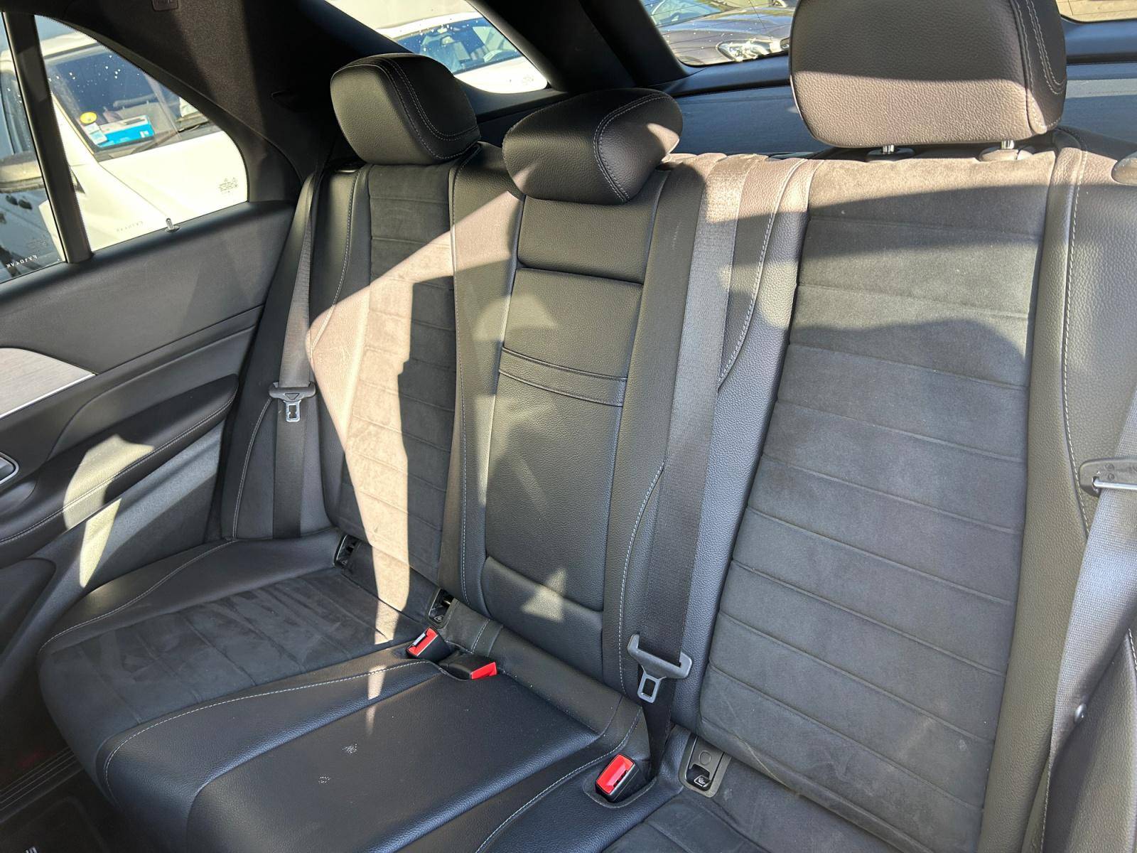 Image Mercedes-Benz GLE 350 de 4MATIC AMG Line  Classe GLE 350 de EQ POWER 9G-Tronic 4Matic AMG Line