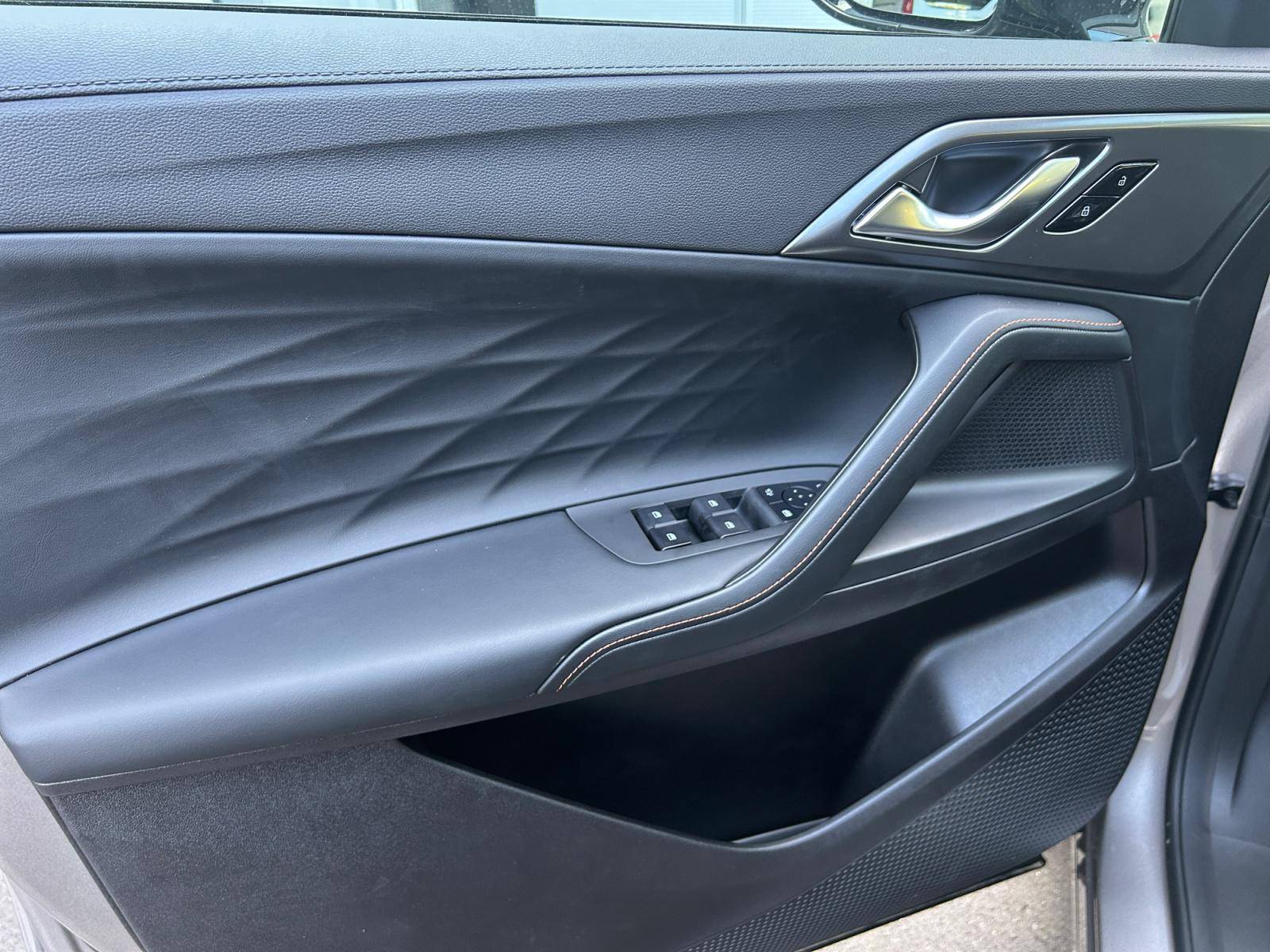 Image MG EHS 1.5L 224ch EHS Hybrid+ Luxury  EHS HEV HYBRID+ LUXURY