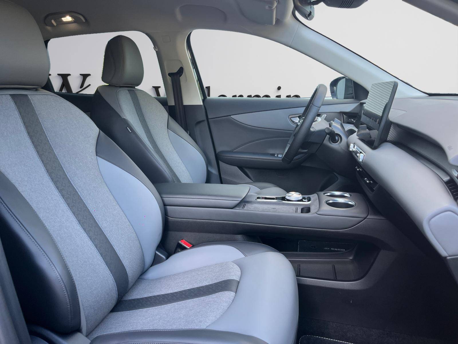 Image MG MGS5 EV Luxury 64KWH  MGS5 EV 64 KWH LUXURY