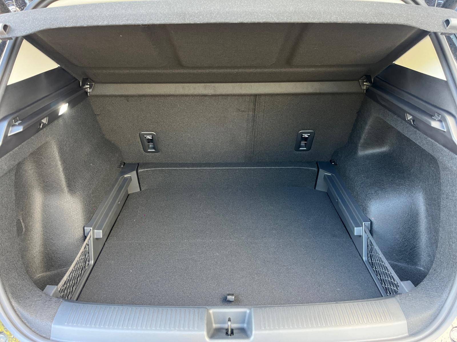 Image MG MGS5 EV Luxury 64KWH  MGS5 EV 64 KWH LUXURY