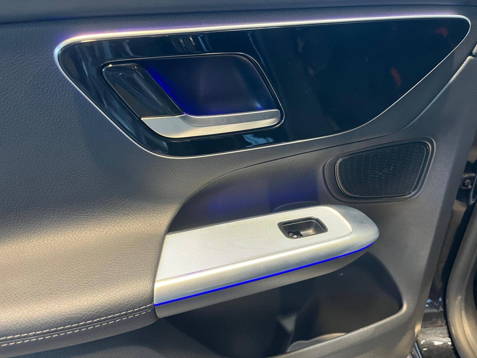 Image Mercedes-Benz GLC SUV GLC 300 de 4MATIC AMG Line  GLC 300de 4MATIC AMG Line