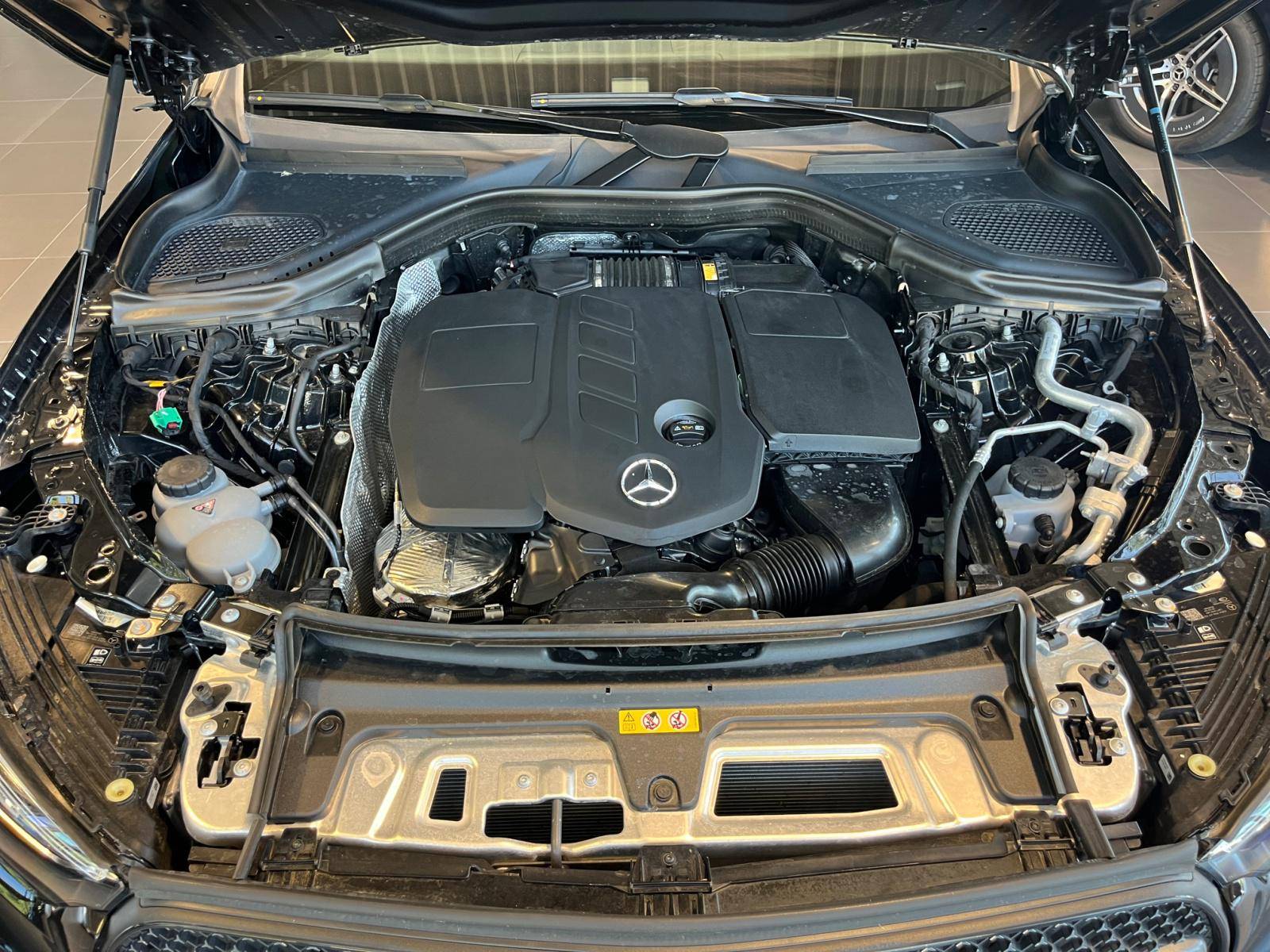 Image Mercedes-Benz GLC SUV GLC 300 de 4MATIC AMG Line  GLC 300de 4MATIC AMG Line