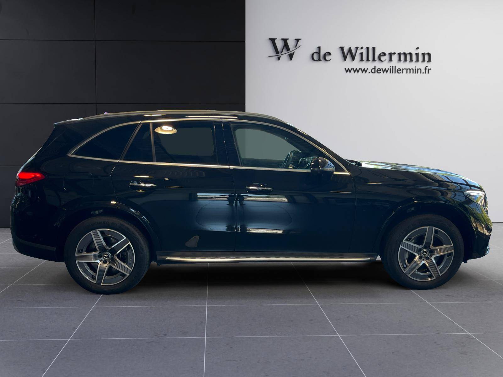Image Mercedes-Benz GLC SUV GLC 300 de 4MATIC AMG Line  GLC 300de 4MATIC AMG Line