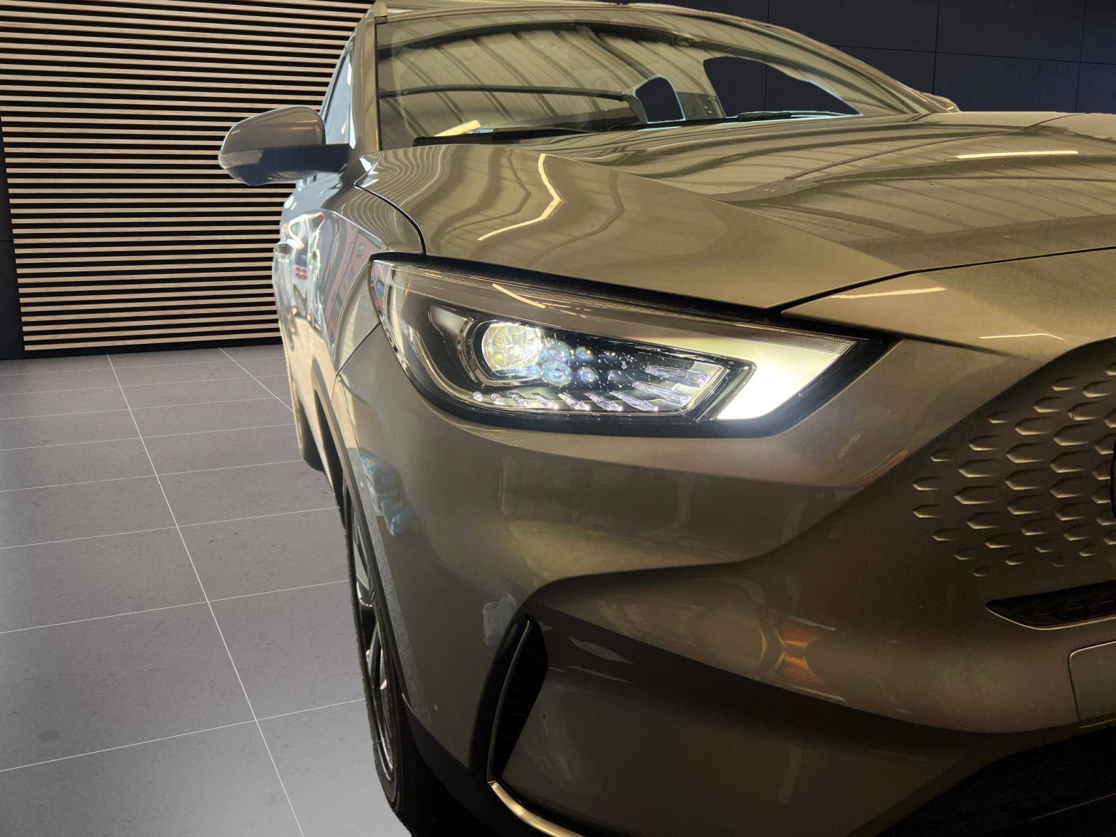 Image MG ZS Luxury 70kWh  ZS EV Autonomie Etendue 70kWh - 115 kW 2WD Luxury