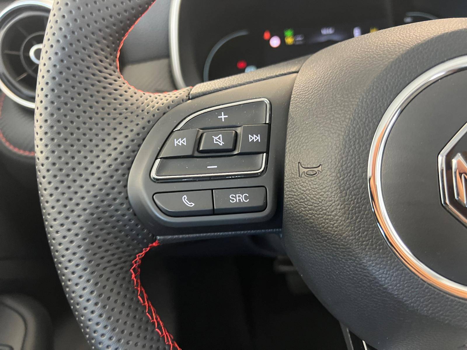 Image MG ZS Luxury 70kWh  ZS EV Autonomie Etendue 70kWh - 115 kW 2WD Luxury