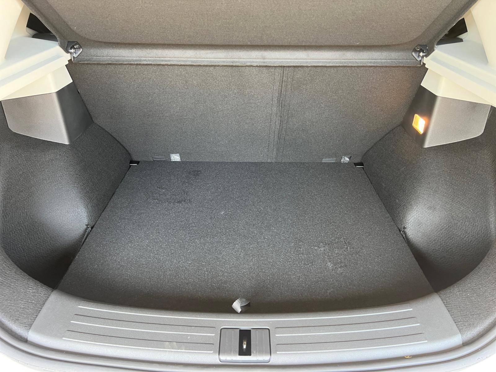 Image MG ZS Luxury 70kWh  ZS EV Autonomie Etendue 70kWh - 115 kW 2WD Luxury