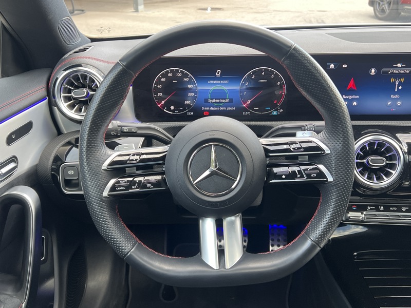 Image Mercedes-Benz CLA SHOOTING BRAKE CLA 200 Shooting Brake AMG Line  