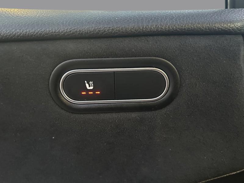 Image Mercedes-Benz CLASSE A A 180 d AMG Line Classe A 180 d 7G-DCT AMG Line