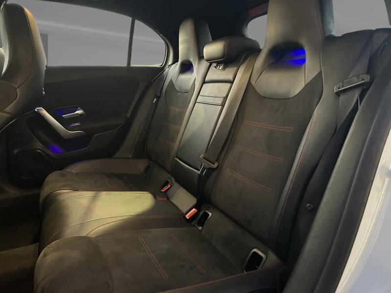 Image Mercedes-Benz CLASSE A A 180 d AMG Line Classe A 180 d 7G-DCT AMG Line