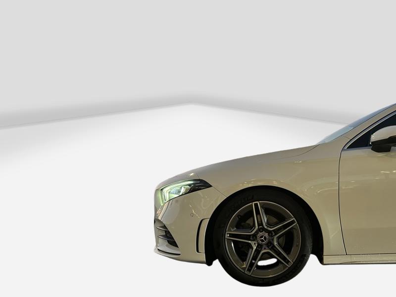 Image Mercedes-Benz CLASSE A A 180 d AMG Line Classe A 180 d 7G-DCT AMG Line