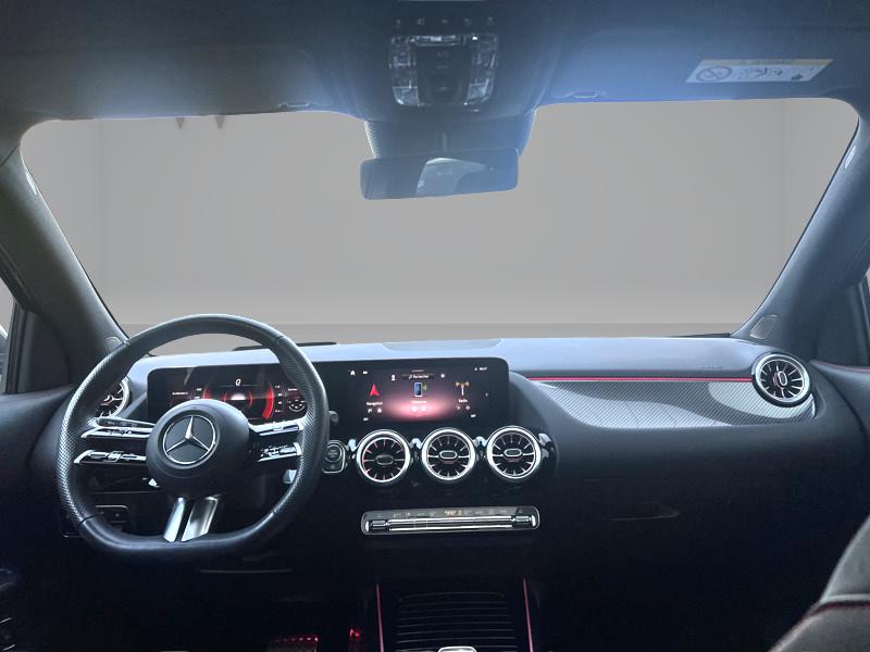 Image Mercedes-Benz GLA 200 d AMG Line AMG Line GLA 200 d 8G-DCT AMG Line