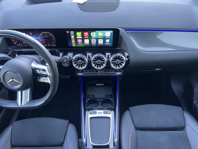 Image Mercedes-Benz GLA 200 d AMG Line  