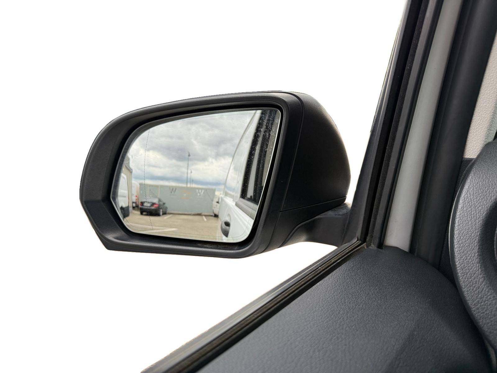 Image Mercedes-Benz VITO 119 CDI Fourgon Long  VITO FOURGON 119 CDI LONG BVA RWD SELECT