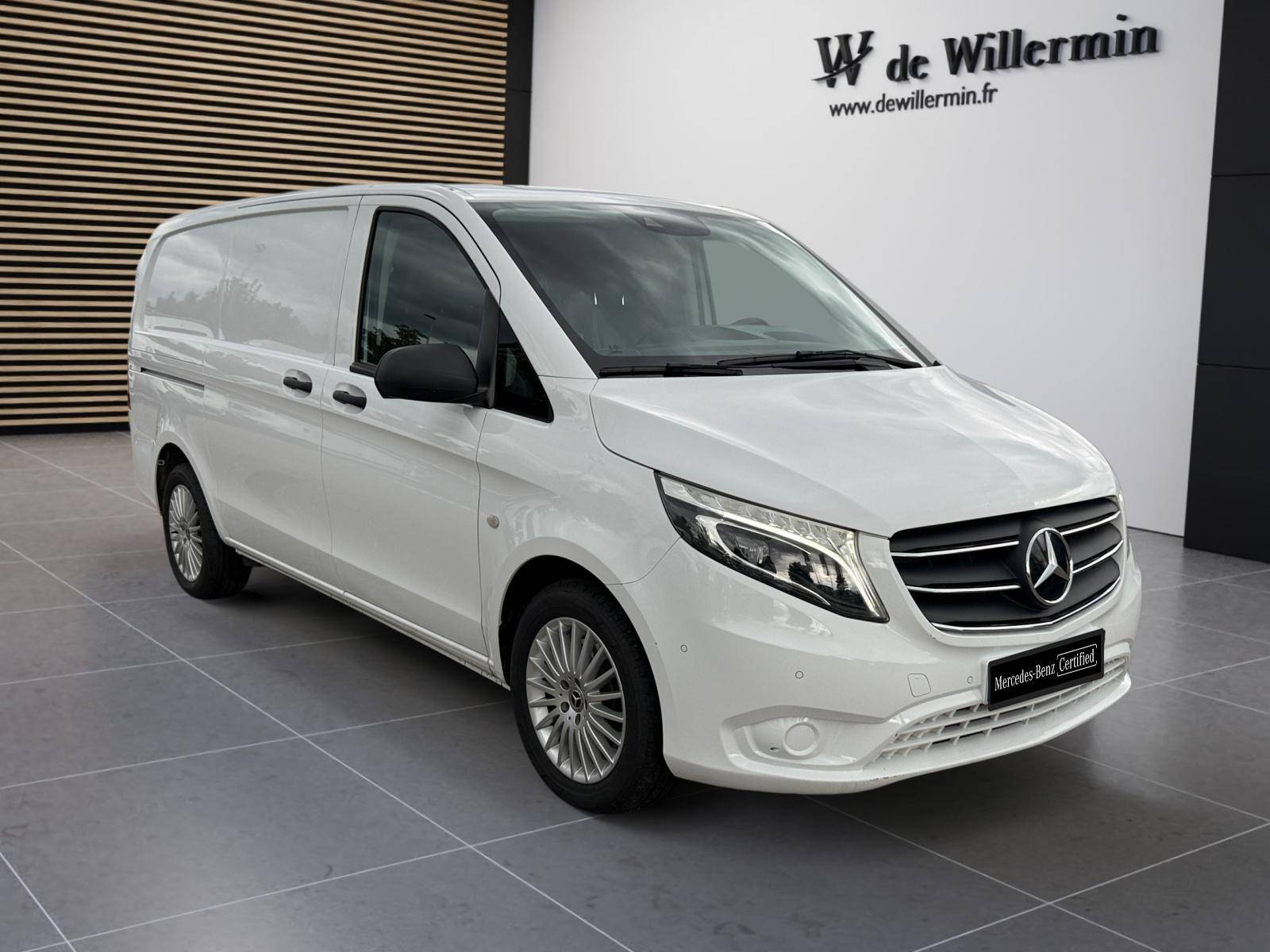 Image Mercedes-Benz VITO 119 CDI Fourgon Long  VITO FOURGON 119 CDI LONG BVA RWD SELECT