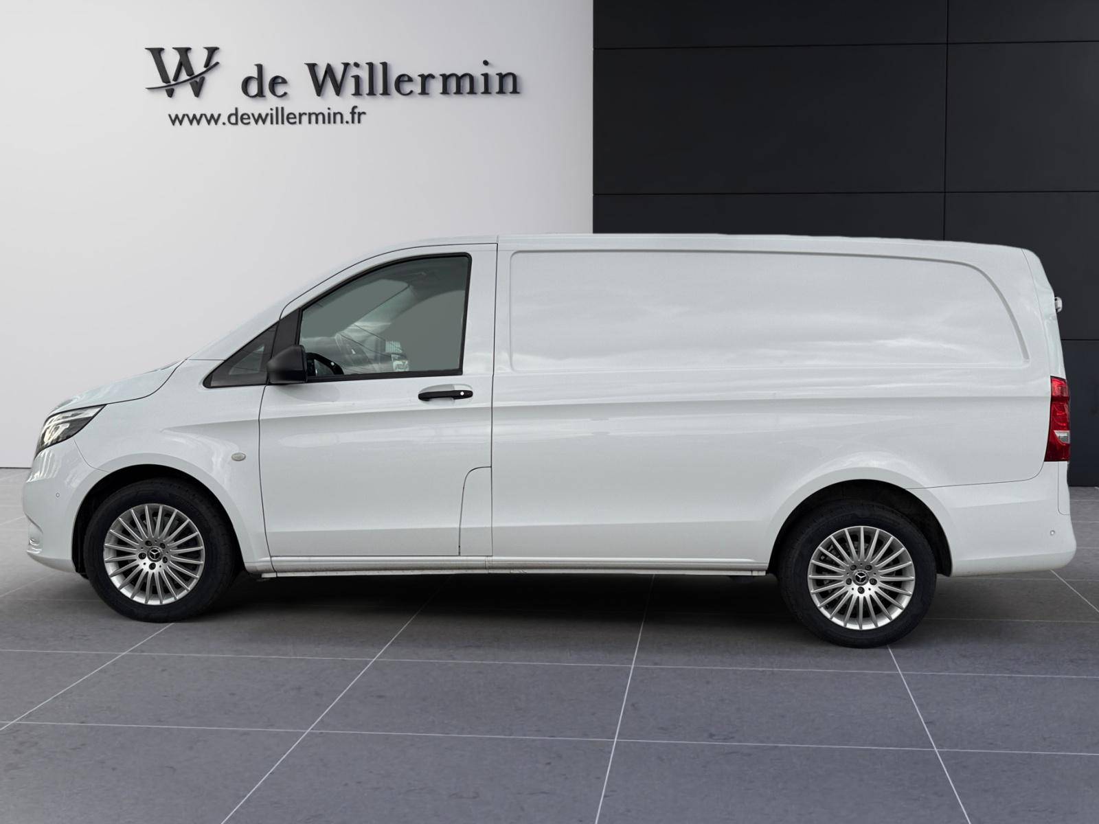 Image Mercedes-Benz VITO 119 CDI Fourgon Long  VITO FOURGON 119 CDI LONG BVA RWD SELECT