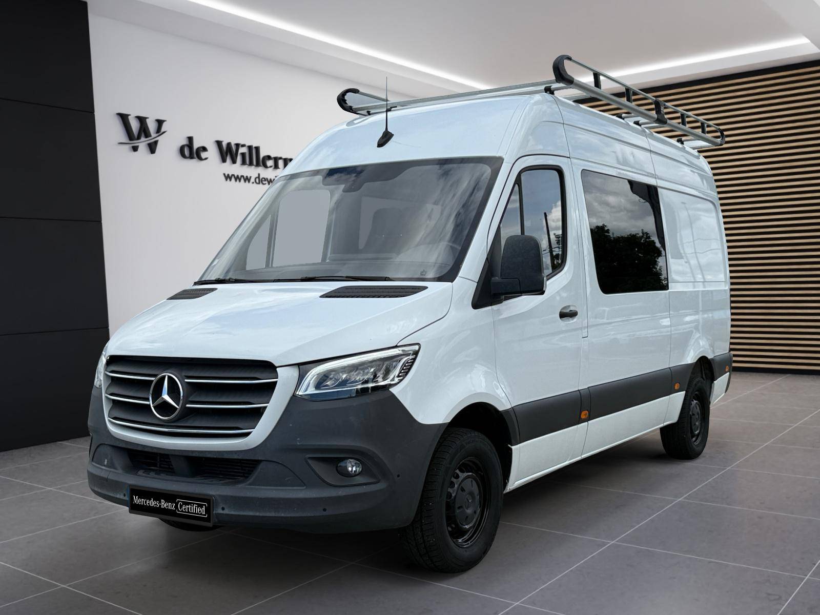 Photo Mercedes-Benz SPRINTER 319 CDI Fourgon Toit sureleve Standard  SPRINTER FGN 319 CDI 37 3.5T PROPULSION