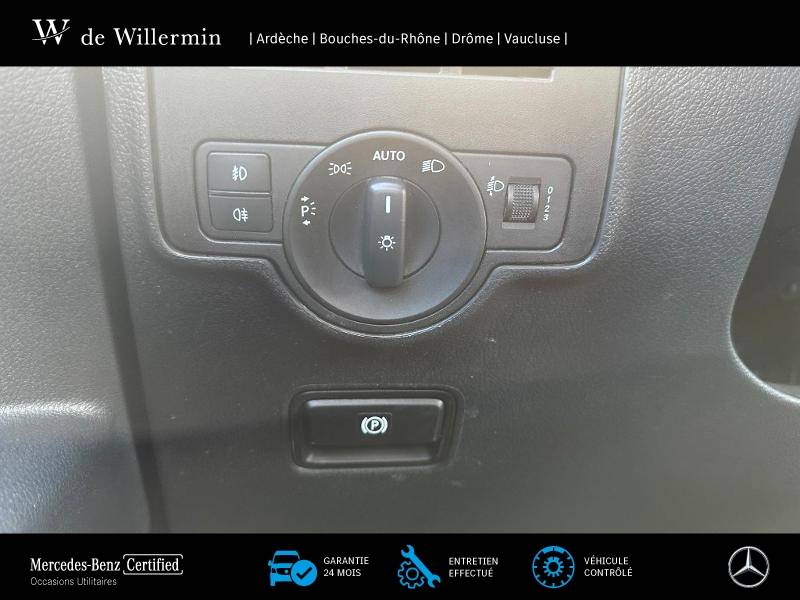 Image Mercedes-Benz VITO 111 BlueTEC Fourgon Compact  VITO 111 CDI LONG PRO