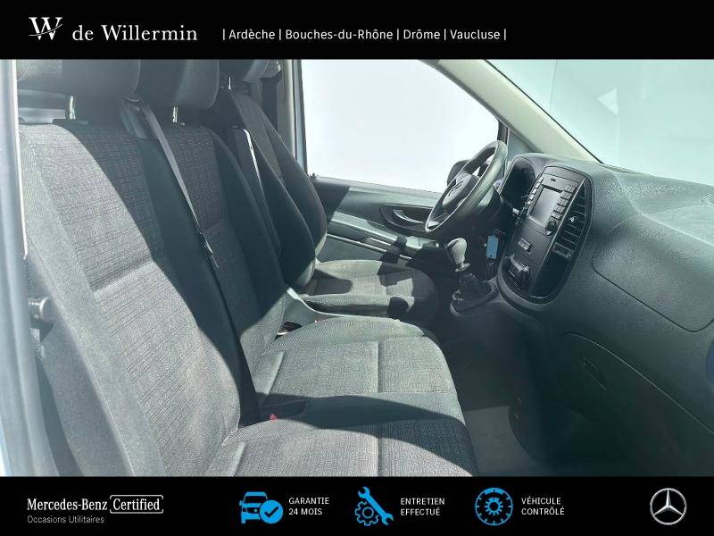 Image Mercedes-Benz VITO 111 BlueTEC Fourgon Compact  VITO 111 CDI LONG PRO