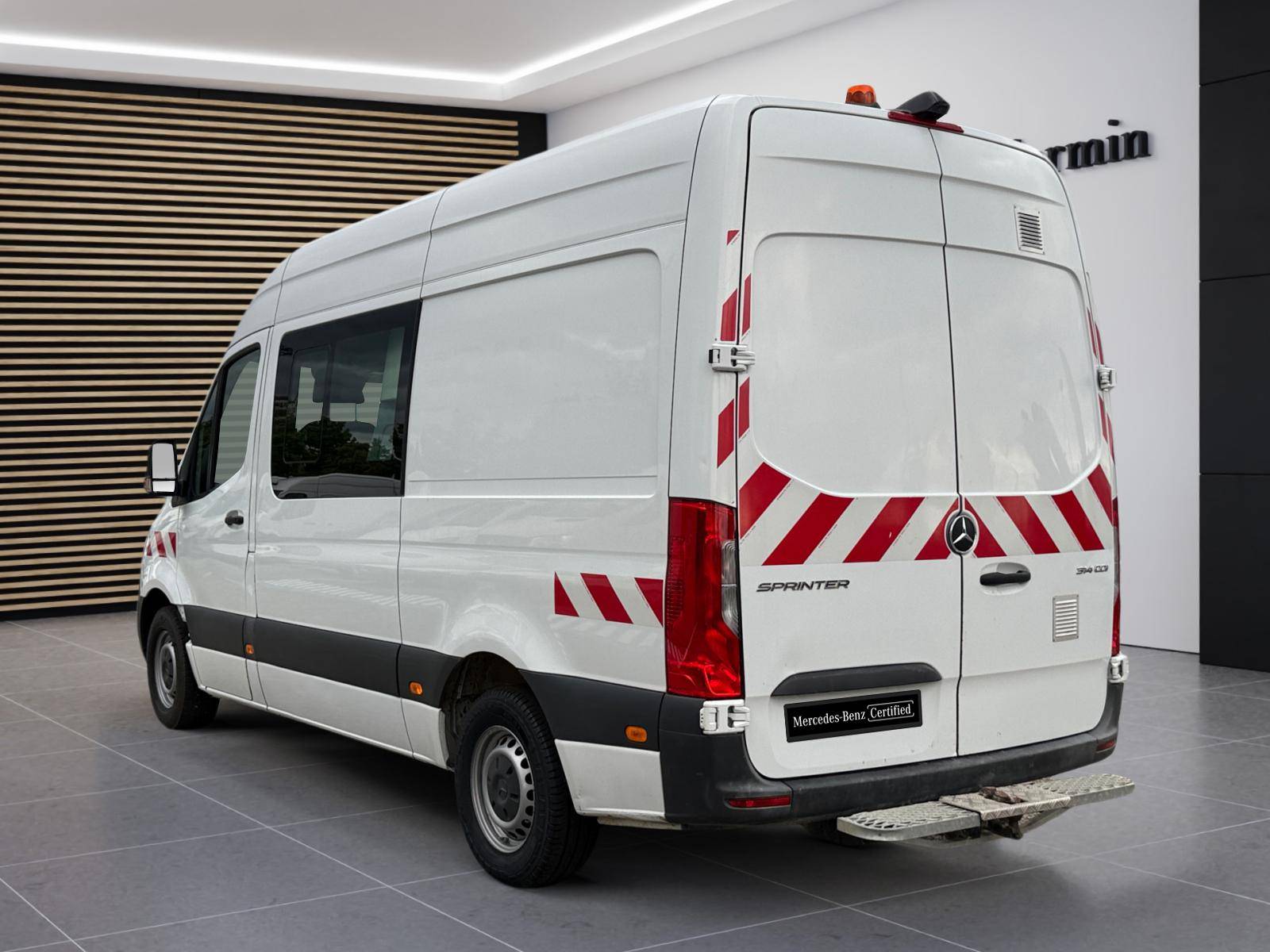 Image Mercedes-Benz SPRINTER 314 CDI Fourgon Toit sureleve Standard  SPRINTER FGN 314 CDI 37 3.5T PROPULSION